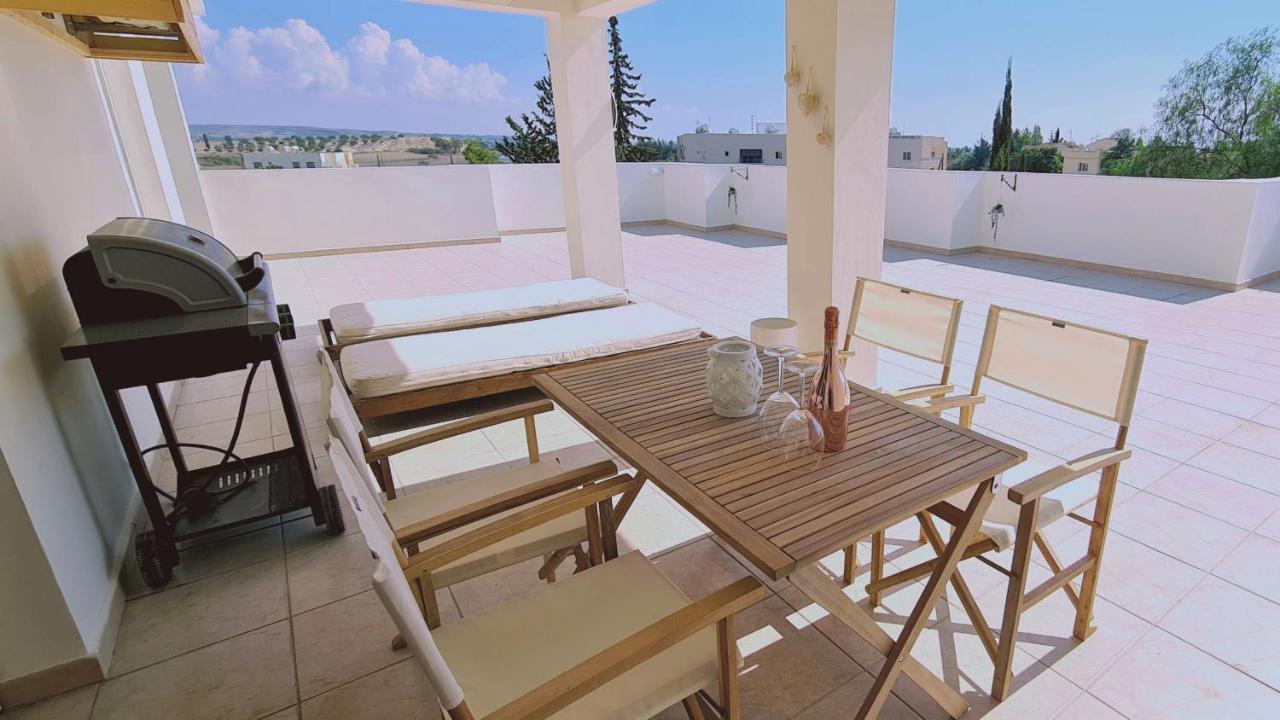 Stay Sunny Palms Apartment Voroklini Exterior photo