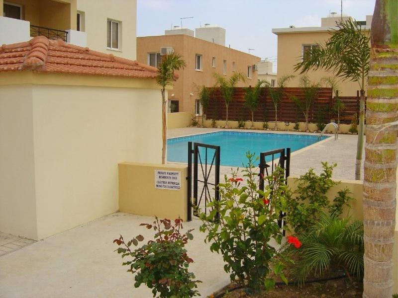 Stay Sunny Palms Apartment Voroklini Exterior photo